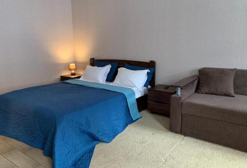 استودیوی لوکس, Apart Hotel Smart Studio