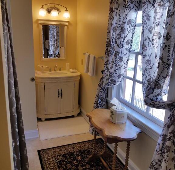 디럭스 룸, Old Brick Inn