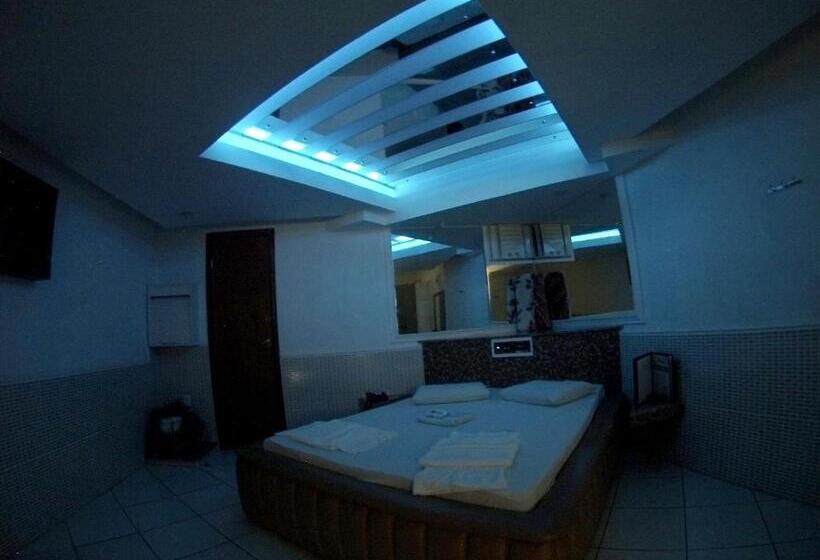 Люкс Повышенной Комфортности, Flamboyant