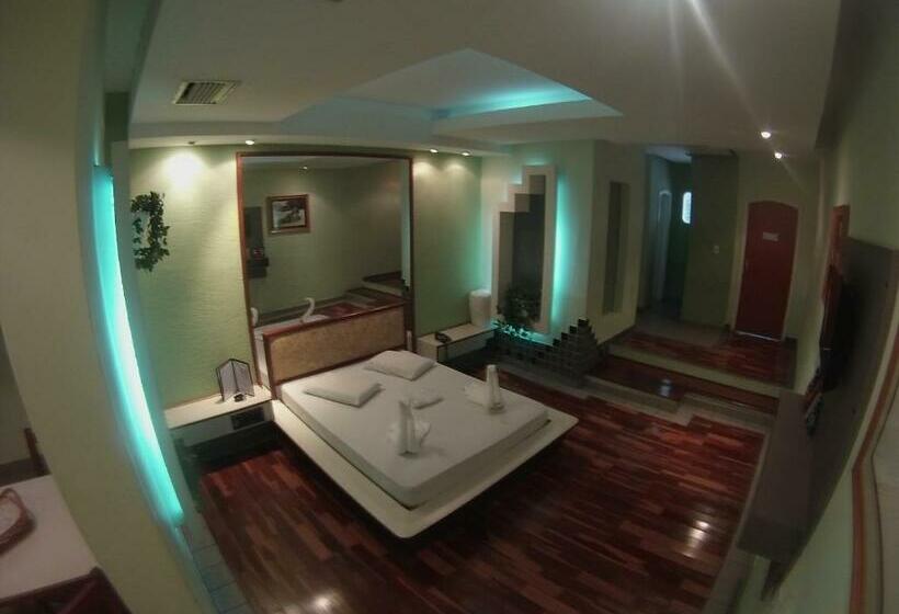 Люкс, Flamboyant