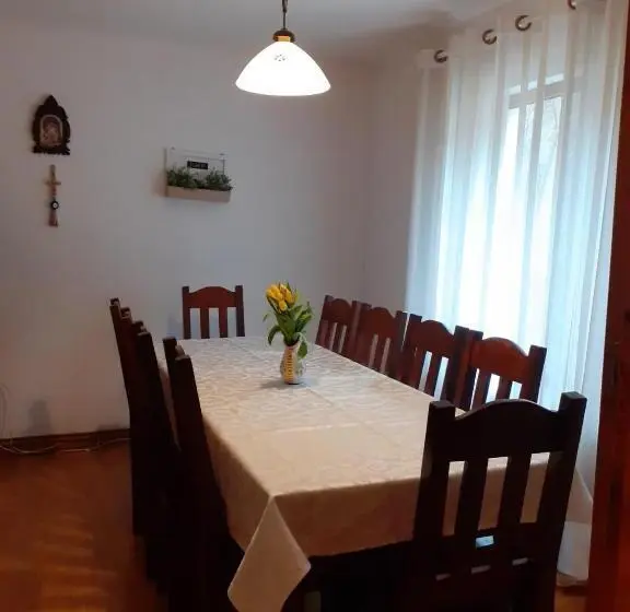 4ベッドルームハウス, Casa Maia Dambovicioara