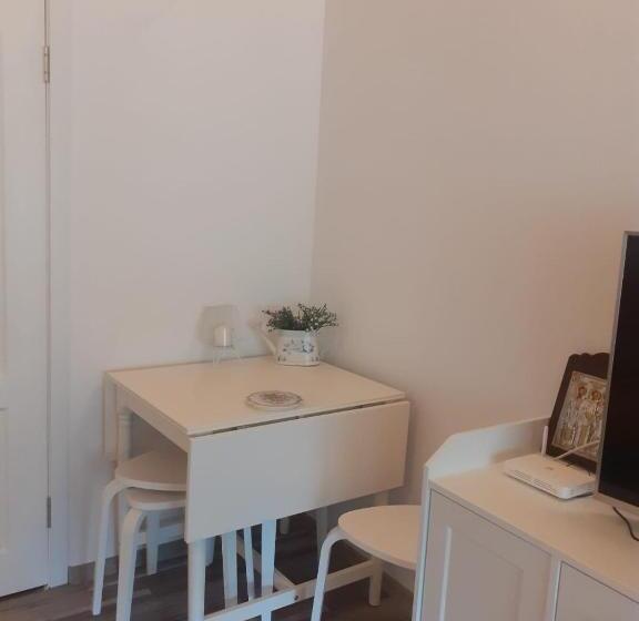 شقة غرفة واحدة مطلة على الحديقة, Casa Maia Dambovicioara