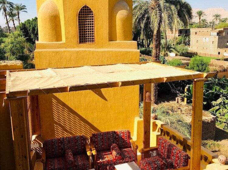 اتاق لوکس یک تخته, Jewel Howard Carter