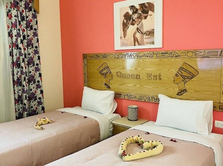 اتاق لوکس, Jewel Howard Carter