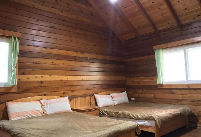 اتاق استاندارد چهار تخته, Jin Zu Cottage