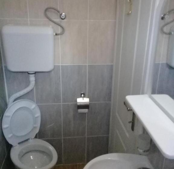 اتاق استاندارد سه نفره, Rooms Lida & Friendly Home