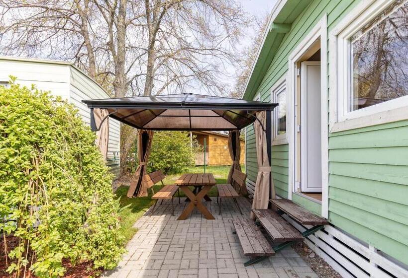 کلبه ییلاقی, Kopų 32 šventoji