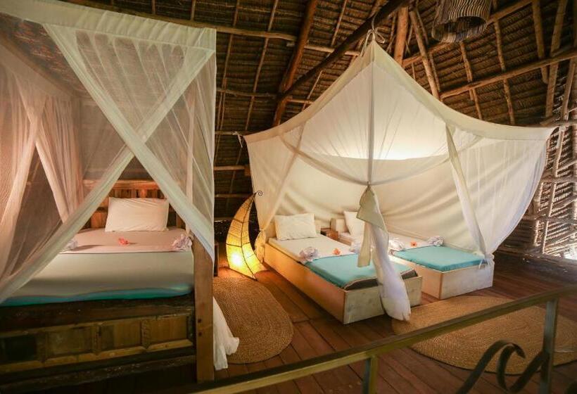 סוויטה נוף לבריכה, Mr Kahawa Lofts