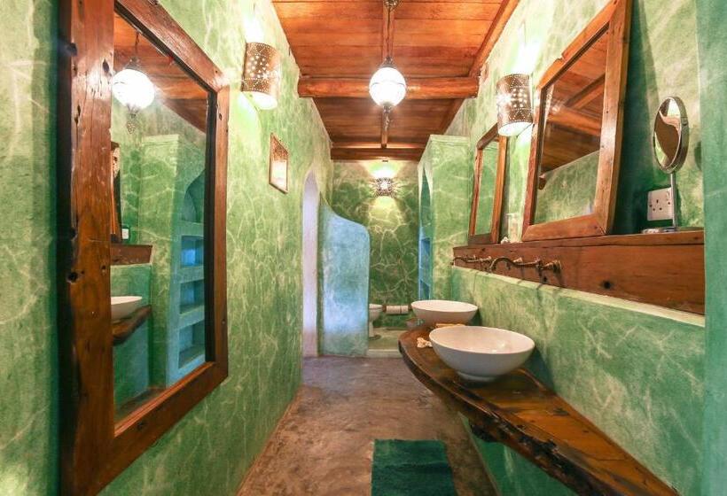 סוויטה נוף לבריכה, Mr Kahawa Lofts