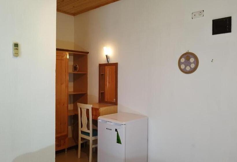 اتاق استاندارد, Cemils Guest House