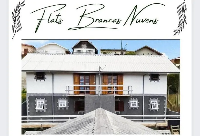 ベーシックトリプルルーム, Flats Brancas Nuvens