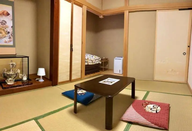 Economy-perhehuone, Guesthouse Murabito