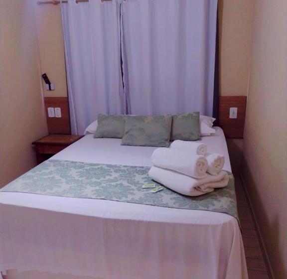 جناح جونيور, Pousada Solar De Lourdes