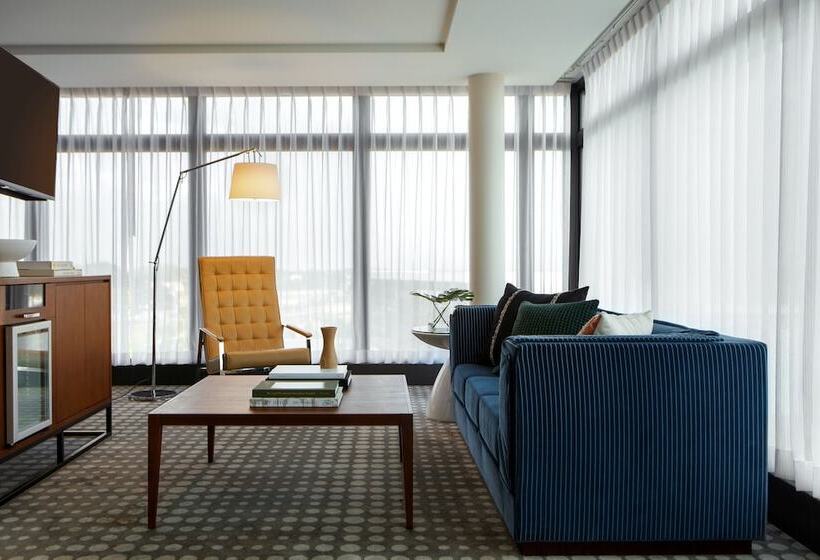 可观景的套房, Kimpton Overland Hotel   Atlanta Airport, An Ihg