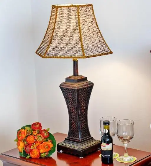 Quarto standard, Casa Negustorului