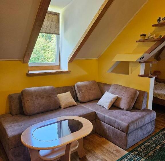 Номер Стандарт Трехместный, Cottage Kazka Lisu
