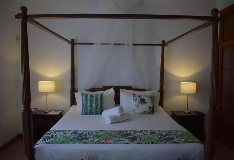 اتاق استاندارد با چشم‌انداز باغ, Shanti Ghar Guest House