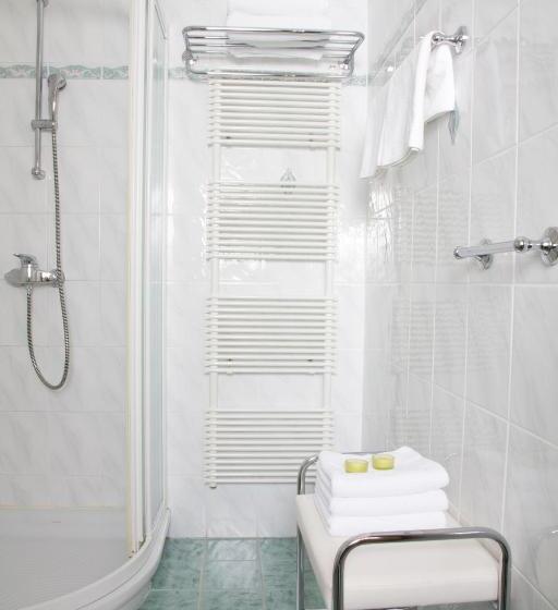 اتاق استاندارد, Guesthouse Avsenik