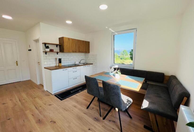 آپارتمان 1 خوابه, Guesthouse Avsenik