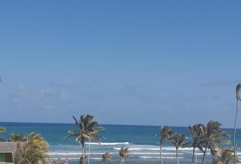 سوییت جونیور لوکس, Victoria S Gennie Bay Village Hostal