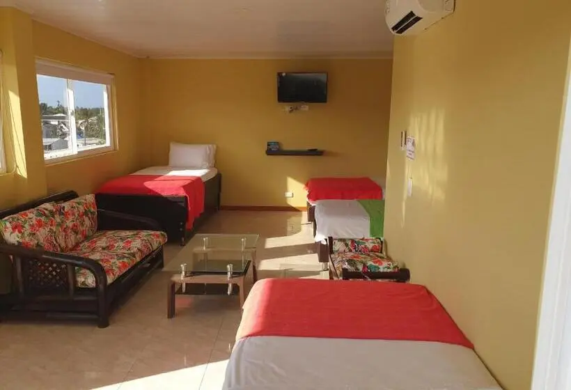 سوییت جونیور لوکس, Victoria S Gennie Bay Village Hostal