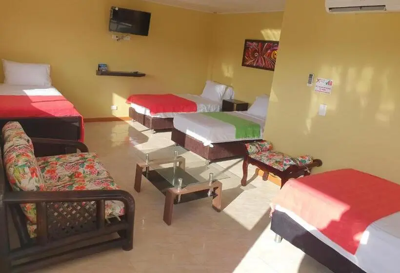 سوییت جونیور لوکس, Victoria S Gennie Bay Village Hostal