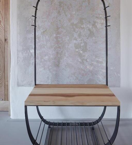 Standard Trippelrum, Stajnhaus