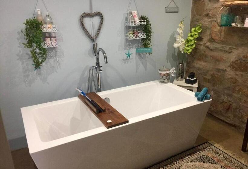 חדר סטנדרט, Betty S Boutique