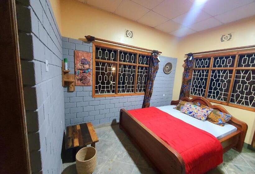 اتاق استاندارد با تخت بزرگ, Mazzola Safari House & Backpacking