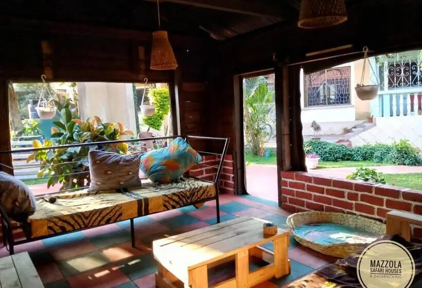 اتاق استاندارد با تخت بزرگ, Mazzola Safari House & Backpacking