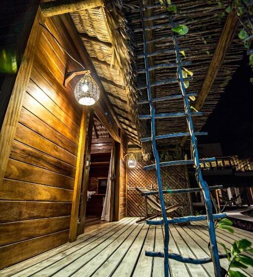 디럭스 방갈로, Pousada Vayú