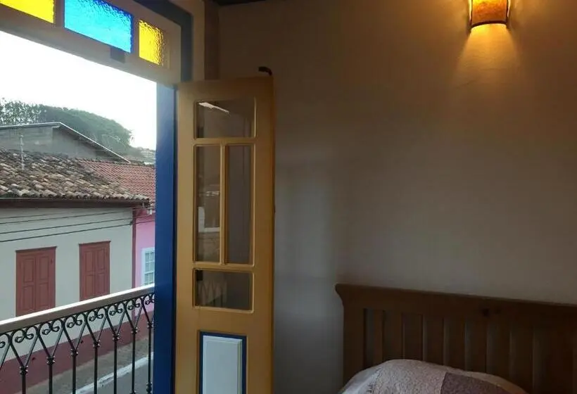 スーペリアトリプルルーム, Pousada Villa Parahytinga