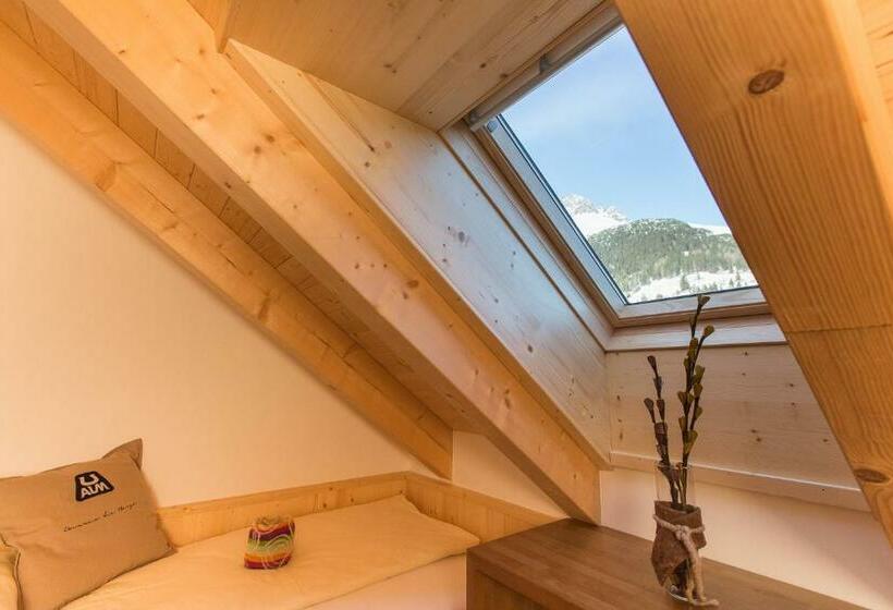 디럭스 룸 산전망, Ualm Untermarkter Alm