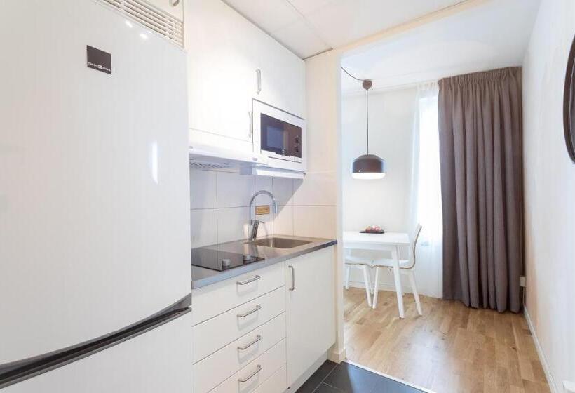 استودیوی استاندارد, Apartdirect Alvsjo