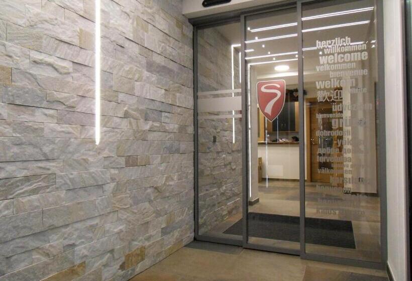 غرفة قياسية فردية مزودة بشُرفة, Garni Siegmundshof   Inclusive Joker Card Im Sommer