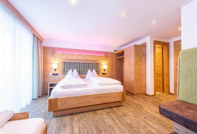 غرفة سوبيريور ثلاثية, Garni Siegmundshof   Inclusive Joker Card Im Sommer