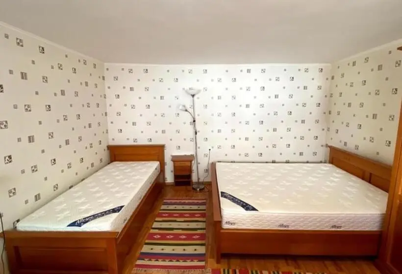 اتاق استاندارد سه نفره, Fehérház Alkalmi Szálló