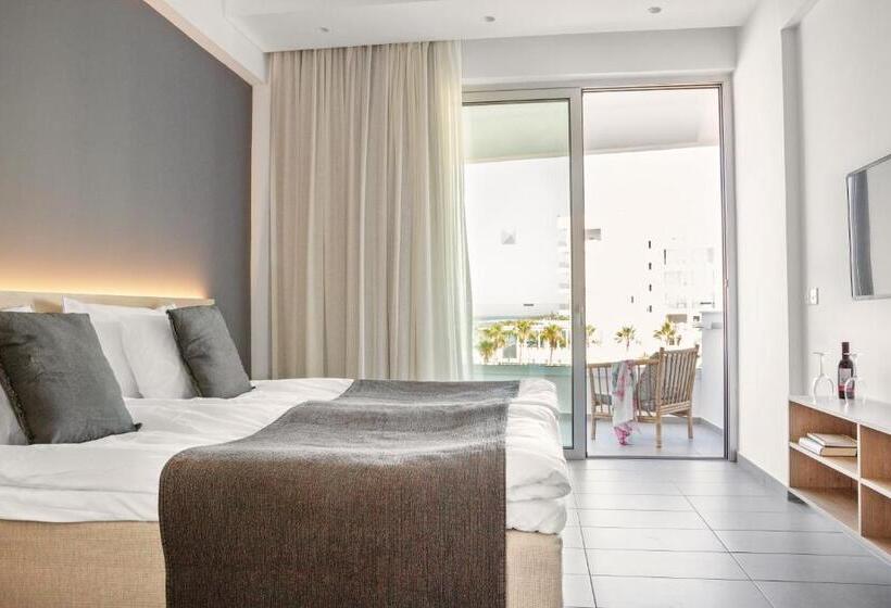 サイドオーシャンビュースタンダードルーム, Sunprime Protaras Beach   Adults Only