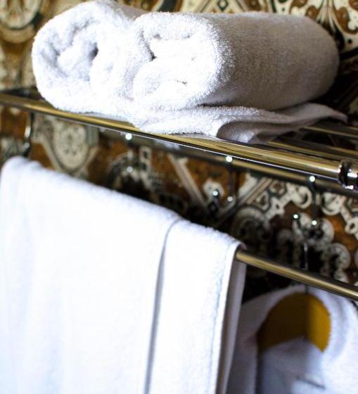 اتاق استاندارد با بالکن, Luxury House