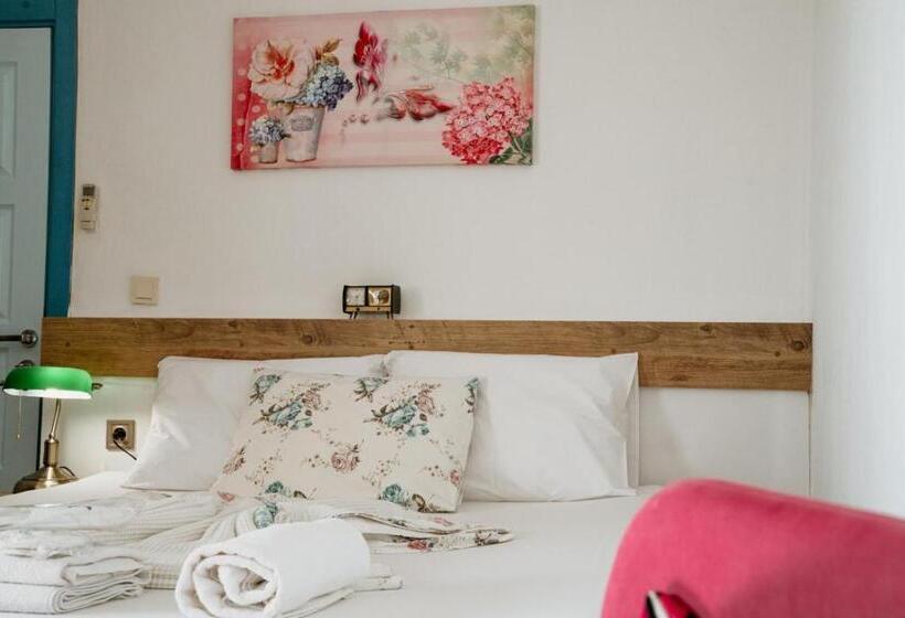 带观景的标准工作室, Azra Apart & Otel