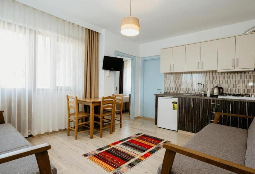 سوییت خانوادگی, Azra Apart & Otel
