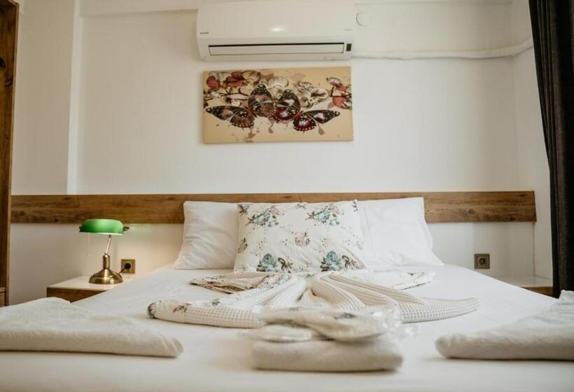 家庭套房, Azra Apart & Otel