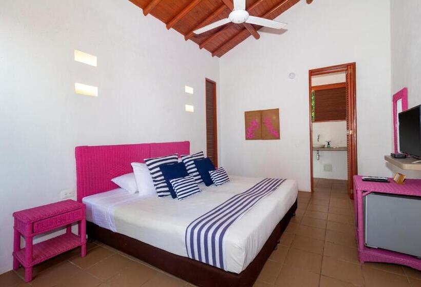 اتاق استاندارد با چشمانداز دریا, Chiniu