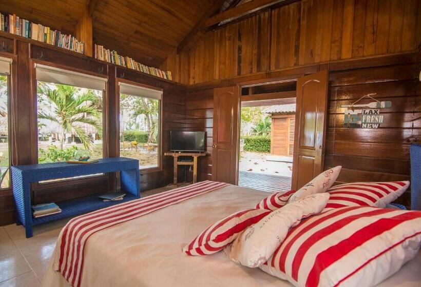 بانگلوی استاندارد با چشمانداز دریا, Chiniu