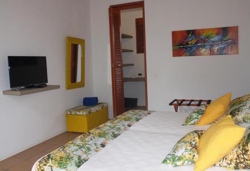 اتاق استاندارد با چشمانداز دریا, Chiniu