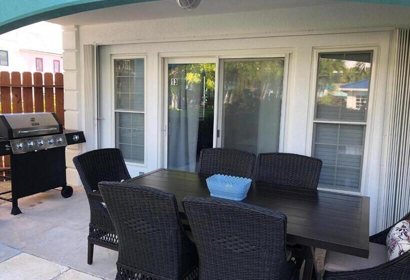 آپارتمان 2 خوابه, Island Club Turks & Grace Bay Place