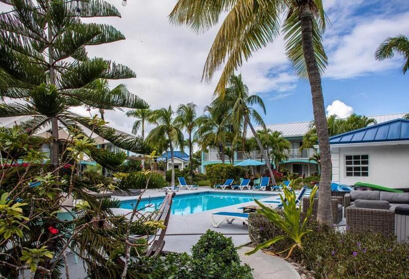 استودیوی لوکس, Island Club Turks & Grace Bay Place