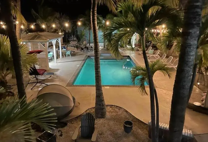 آپارتمان 1 خوابه همکف, Island Club Turks & Grace Bay Place