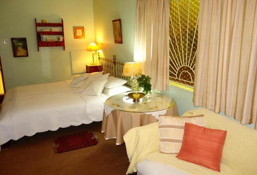 בקתה סטנדרטית, A La Fugue