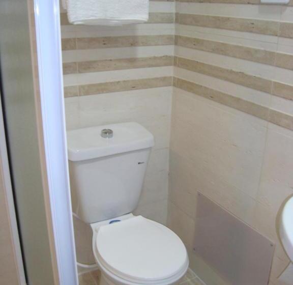 اتاق استاندارد یک نفره, Gallery